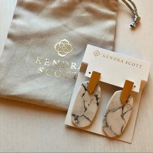 “Aragon” style earrings